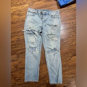 American Eagle Tomgirl Distressed Jeans
